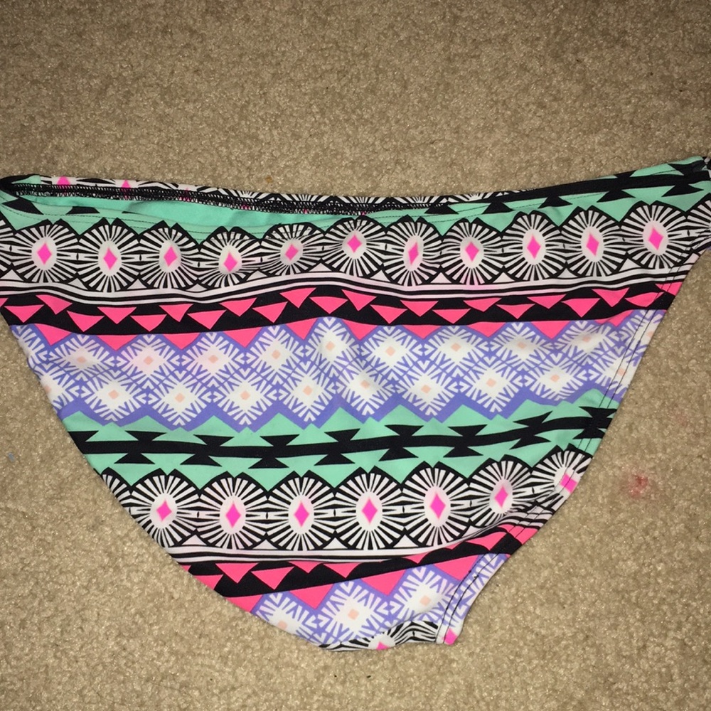 Colorful patterned bikini bottom - Picture 2 of 3